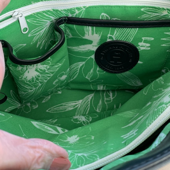 Etienne Aigner Elegant Black Leather and Tan Straw Tote Bag - Picture 11 of 14